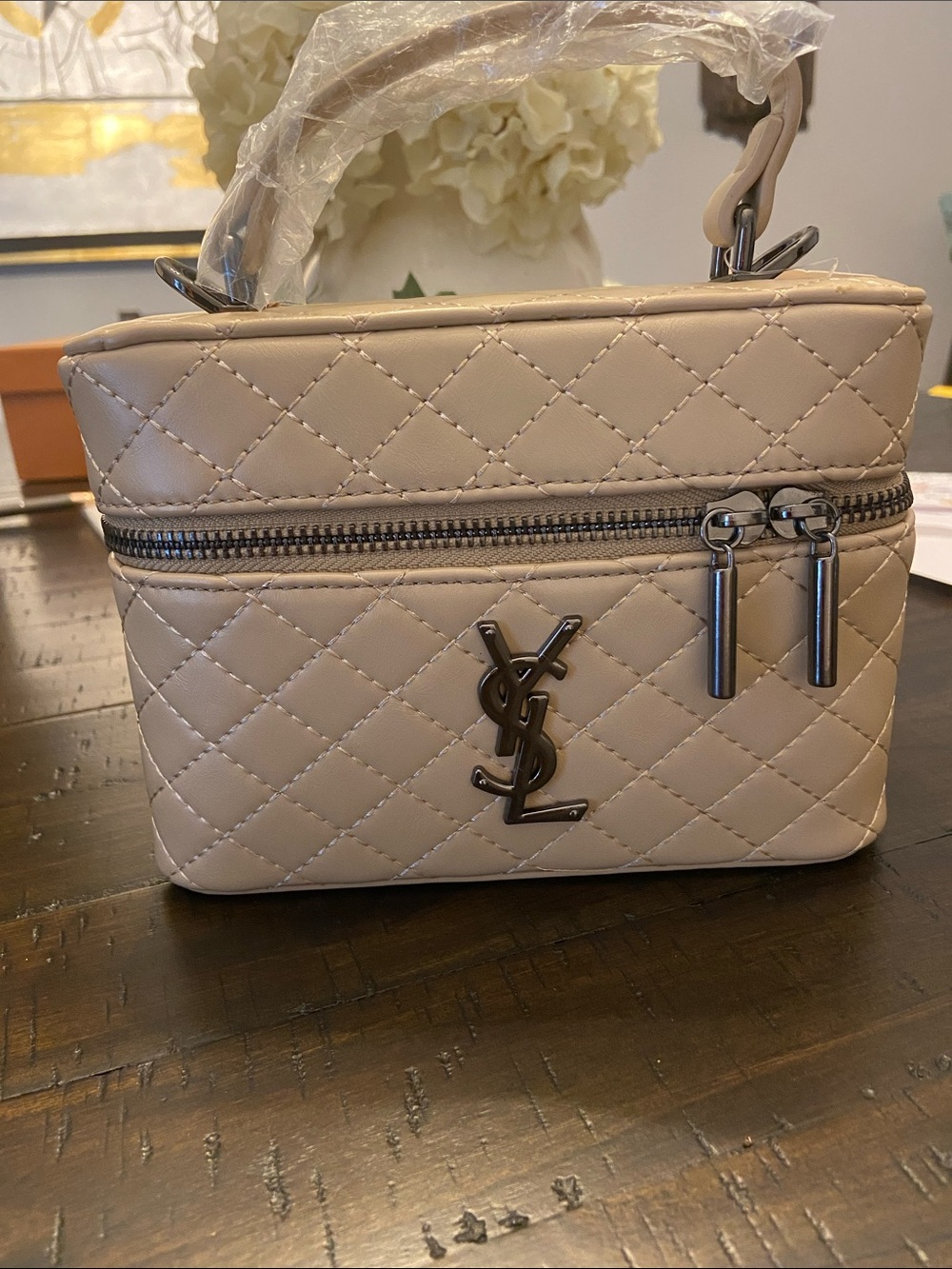Saint Laurent Quilted Cream Cosmetic Top-Handle Case